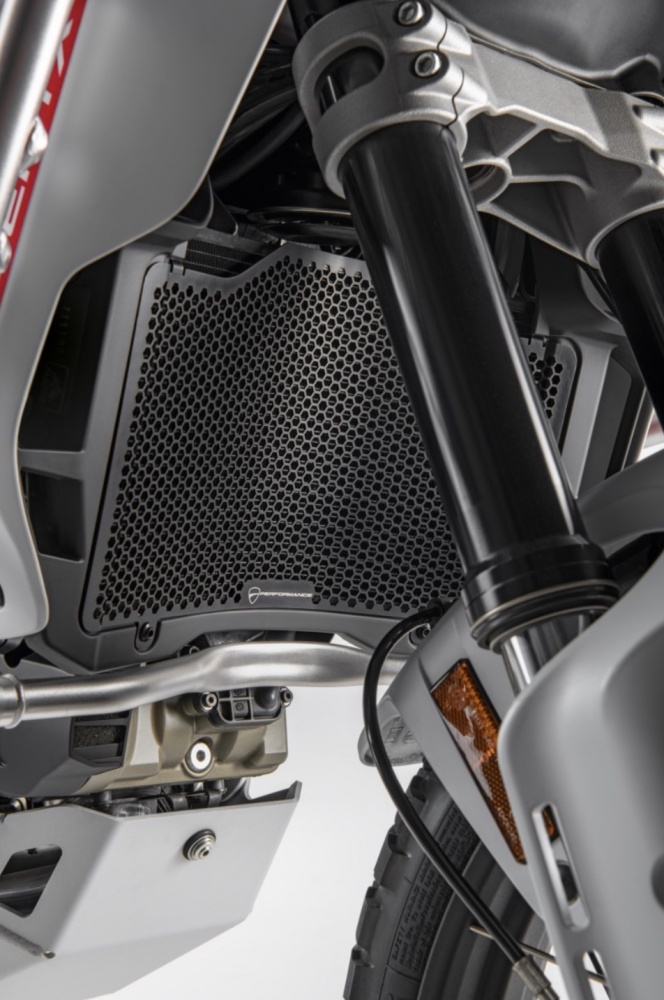 RADIATOR MESH, Protective mesh for water radiator Ducati DesertX ...
